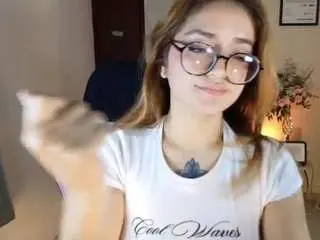 Jenna-bluee  live sex cam