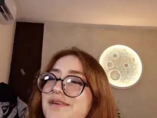 Jenna-bluee  live sex cam