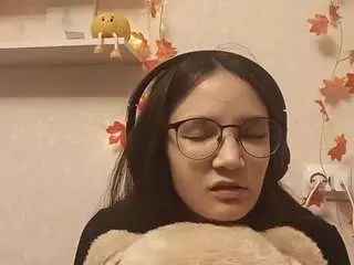 Latoniabudney  live sex cam