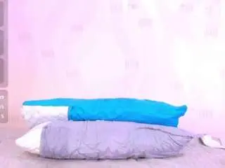 Littleebluee  live sex cam