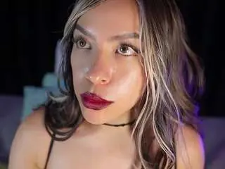 Littleebluee  live sex cam