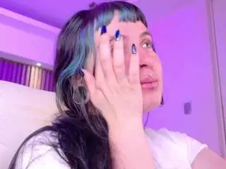 Lucysmith7  live sex cam