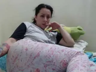 Luna-steele  live sex cam