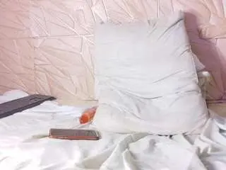 Nina-bae  live sex cam