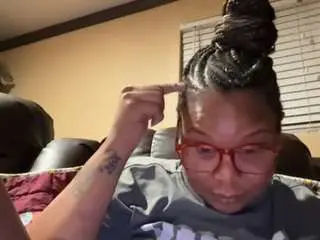 Peachesstarr20  live sex cam