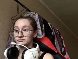 Tericapetrain  live sex cam