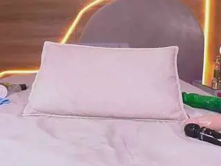 Violeta-evanz  live sex cam