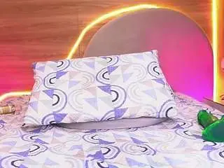 Violeta-evanz  live sex cam