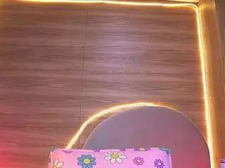 Violeta-evanz  live sex cam