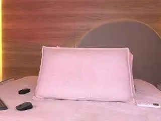Violeta-evanz  live sex cam