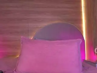 Violeta-evanz  live sex cam