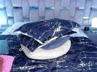 Cammiila  live sex cam