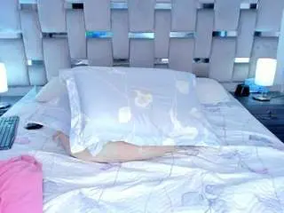 Cammiila  live sex cam