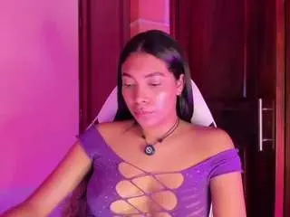 Karolrojas22  live sex cam