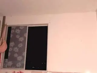 Kronylove30  live sex cam