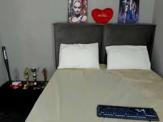 Musclexxxbarbie  live sex cam