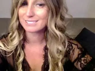 Mzbelle69  live sex cam