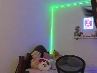 Booniebrooks  live sex cam