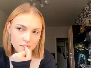Chasitygreek  live sex cam