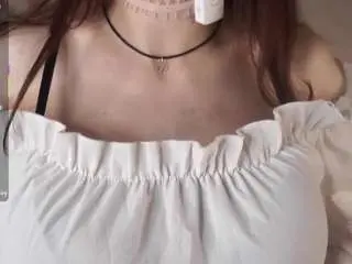 Clementinaeatough  live sex cam