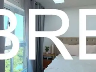 Milf-tea  live sex cam