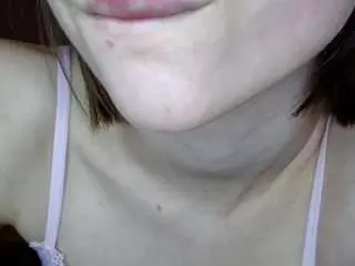 Monserrategreubel  live sex cam