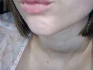 Monserrategreubel  live sex cam