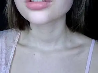 Monserrategreubel  live sex cam