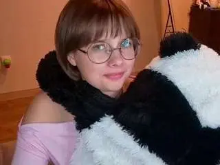 Monserrategreubel  live sex cam