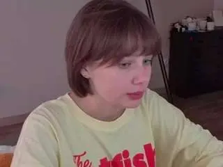 Monserrategreubel  live sex cam