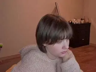 Monserrategreubel  live sex cam