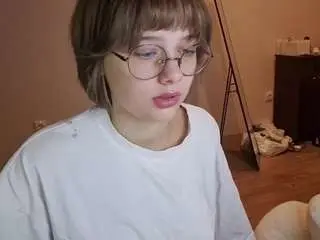 Monserrategreubel  live sex cam