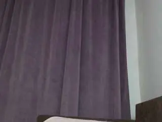 Xxxmilf  live sex cam