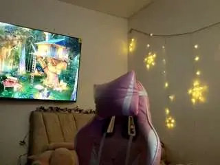 Amapolaunicorn  live sex cam