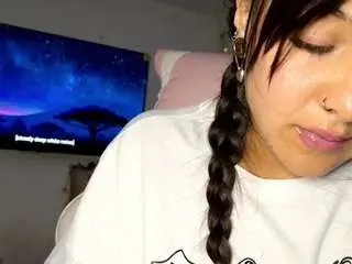 Amapolaunicorn  live sex cam