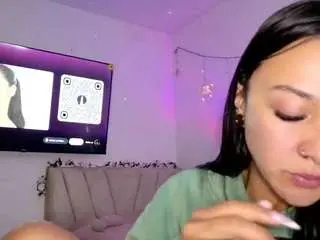Amapolaunicorn  live sex cam