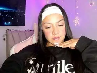 Amapolaunicorn  live sex cam