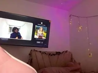 Amapolaunicorn  live sex cam