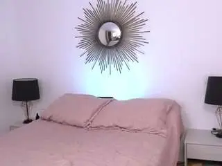 Danimoore44  live sex cam