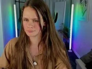 Datsi-benson  live sex cam