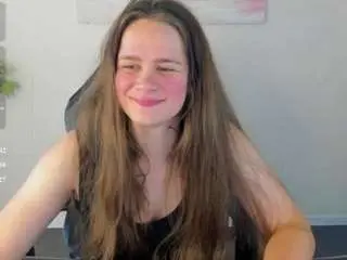 Datsi-benson  live sex cam
