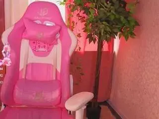 Datsi-benson  live sex cam