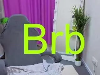 Datsi-benson  live sex cam