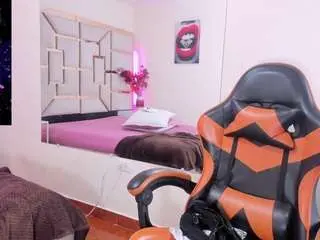 Haeily-ruiz  live sex cam