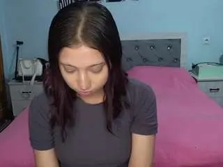 Lashondacujas  live sex cam