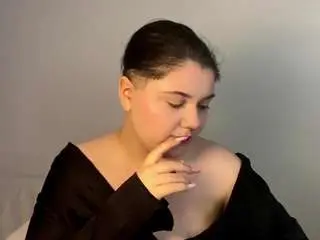 Lunablakes  live sex cam