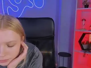 Rose-veil  live sex cam