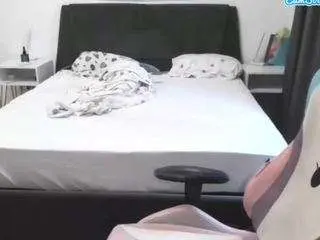 Shawnabernau  live sex cam