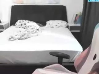 Shawnabernau  live sex cam