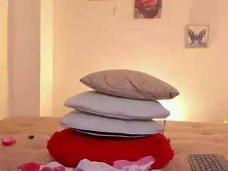 Bunny-bella  live sex cam